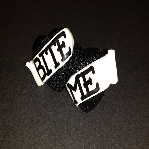 black glittery bite me bete noire ring