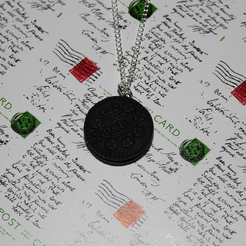 mini oreo handmade necklace